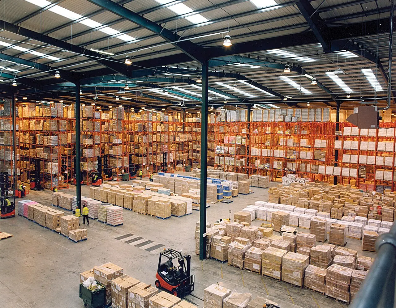 Entrepôt 400 m² zone industrielle Forello Tanjombato